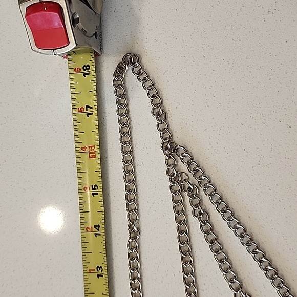 3/$25 Silver chain waist belt - Picture 4 of 5